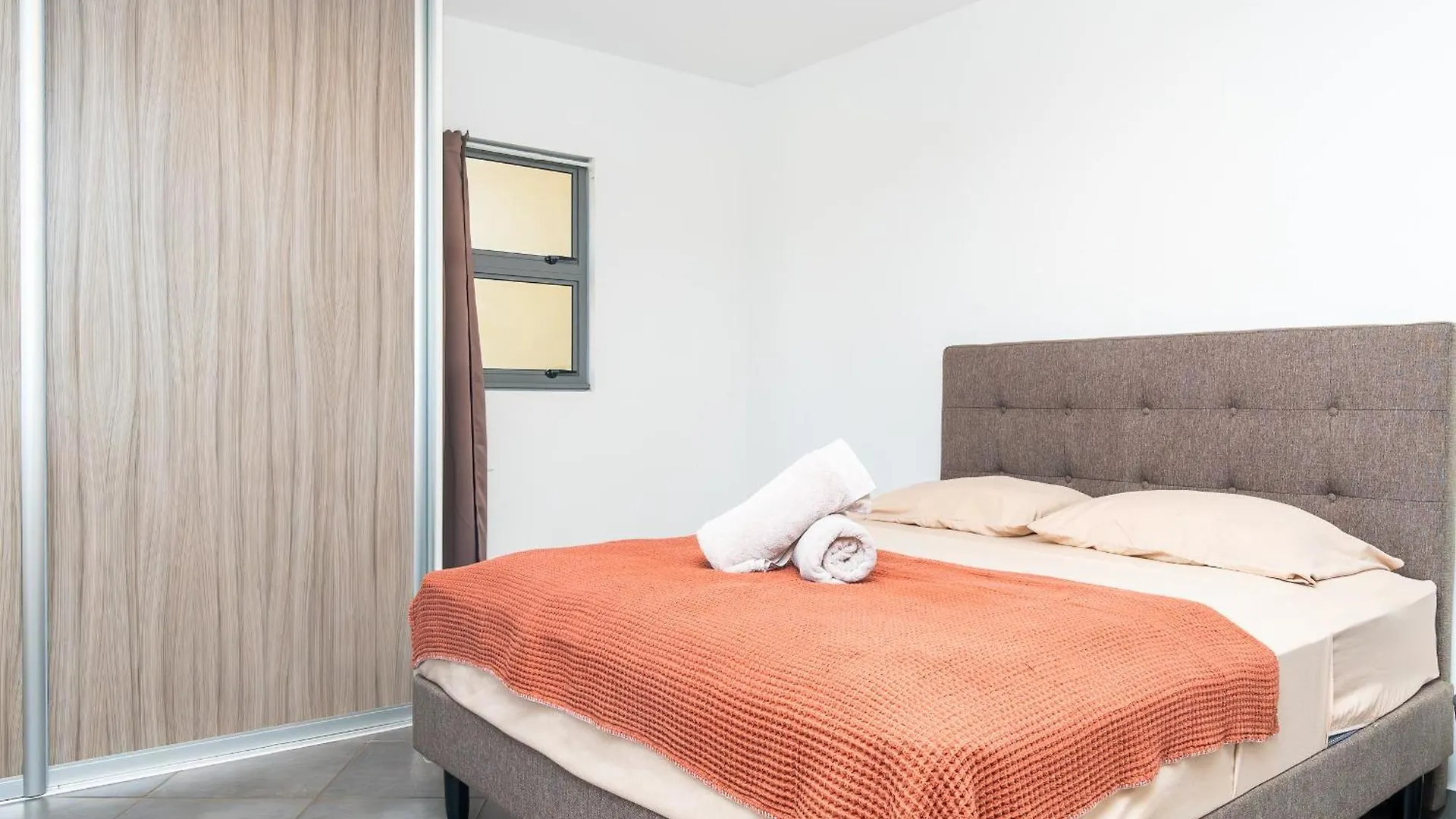 Kumuhei Heireva Business & Modern Studio Papeete Papeete