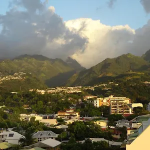 Fare Arearea Sweet Papeete (Tahiti)